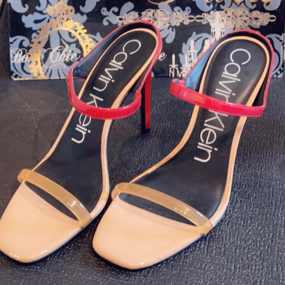 Calvin Klein: Color Block Stilettos